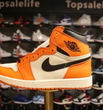 Nike Air Jordan 1 Retro High OG 'Shattered Backboard Away' 555088-113