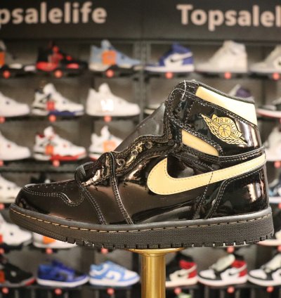 Nike Air Jordan 1 Retro High OG 'Black Metallic Gold' 555088-032