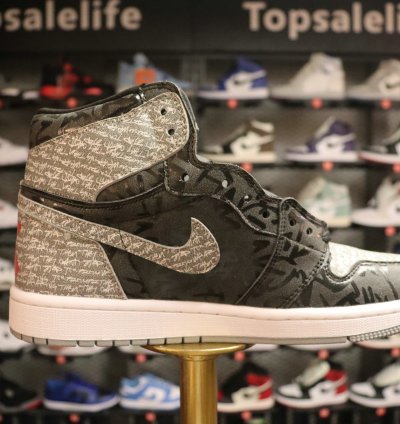 Air Jordan 1 High OG 'Rebellionaire' 555088-036