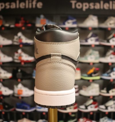 Air Jordan 1 Retro High OG 'Shadow' 2018 555088-013