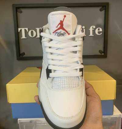 Jordan 4 Retro White Cement (2016)  836016-192