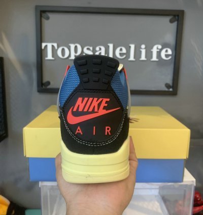 Jordan 4 Retro Union Off Noir DC9533-001