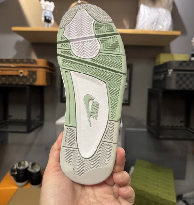 Jordan 4 Retro Seafoam (Women's) AQ9129-103