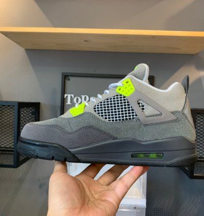 Jordan 4 Retro SE 95 Neon CT5342-007