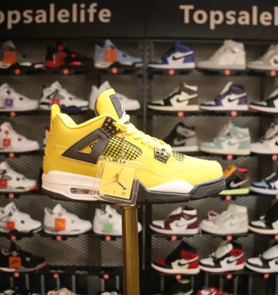 Jordan 4 Retro Lightning (2021) CT8527-700