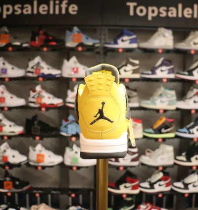Jordan 4 Retro Lightning (2021) CT8527-700