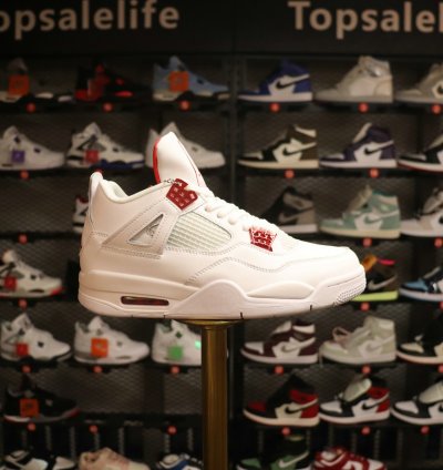 Jordan 4 Retro Metallic Red CT8527-112