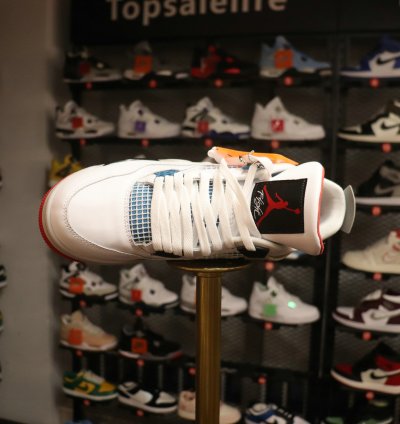 Jordan 4 Retro What The CI1184-146