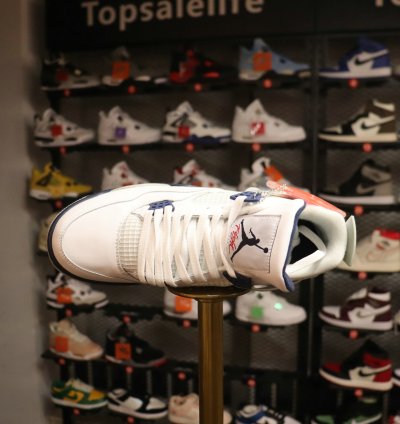 Jordan 4 Retro Midnight Navy DH6927-140