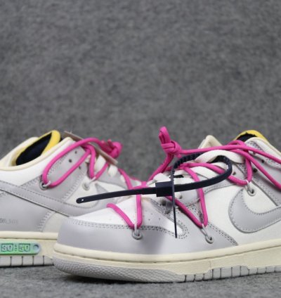 Nike Dunk Low Off-White Lot 30