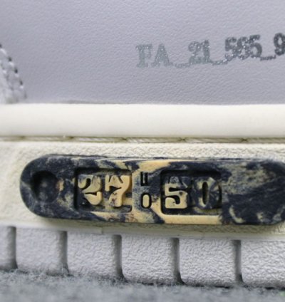Nike Dunk Low Off-White Lot 27