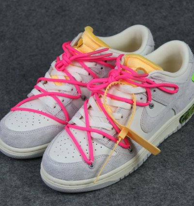 Nike Dunk Low Off-White Lot 17