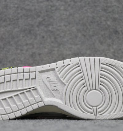 Nike Dunk Low Off-White Lot 17