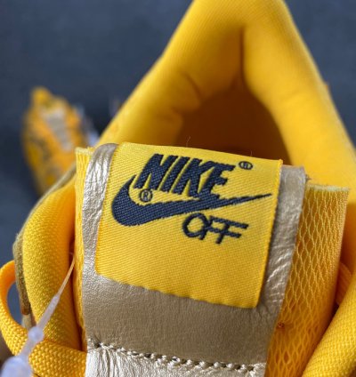 Nike Air Rubber Dunk Off-White University Gold