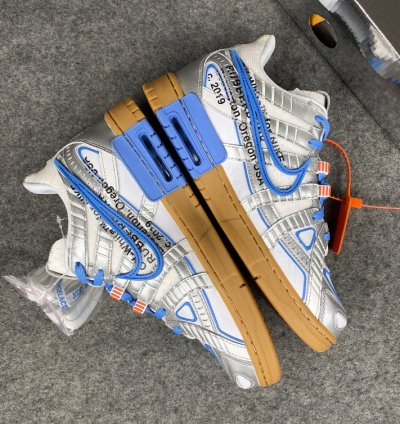 Nike Air Rubber Dunk Off-White UNC