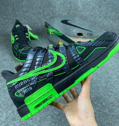 Nike Air Rubber Dunk Off-White Green Strike