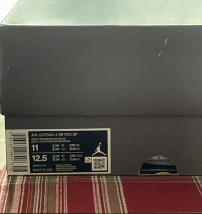 Air Jordan 4 Ma Maniere