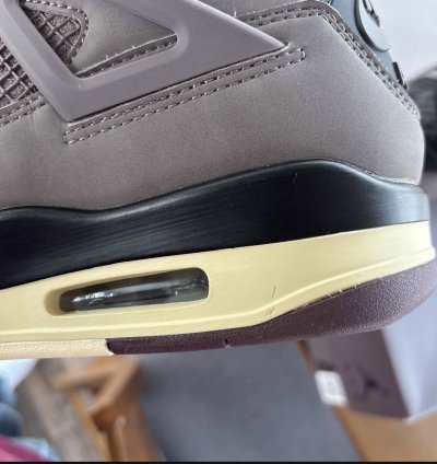Air Jordan 4 Ma Maniere