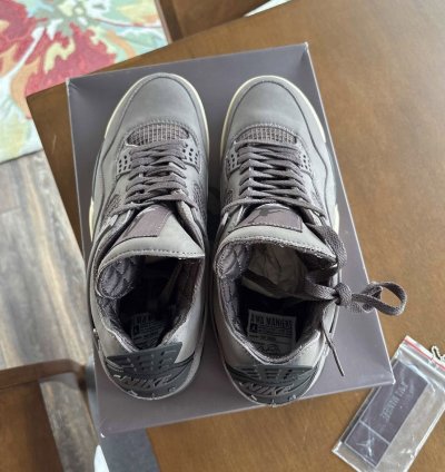 Air Jordan 4 Ma Maniere