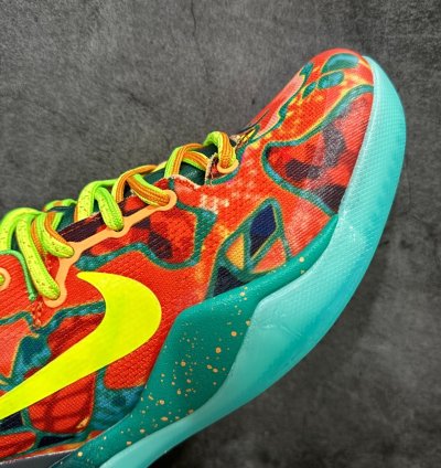 NK Kobe 8 What The Kobe HM9621-900