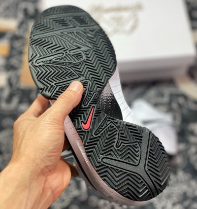 NK KOBE 6 ” Mambacita Gigi “ FJ9363-100