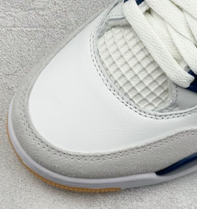 Nike SB x Jordan Air Jordan 4 ”Navy” DR5415-100