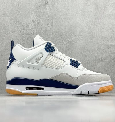 Nike SB x Jordan Air Jordan 4 ”Navy” DR5415-100