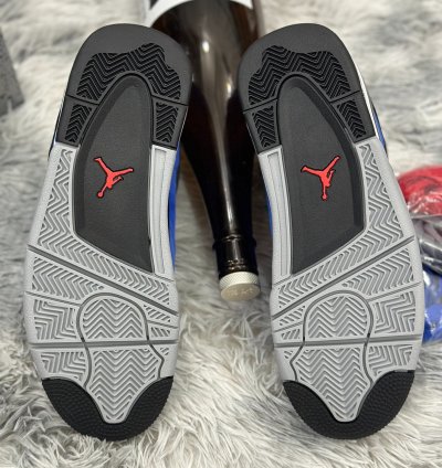 Eminem x Jordan Air Jordan 4 ”Encore”