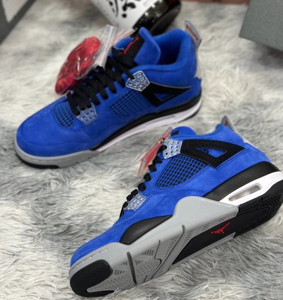 Eminem x Jordan Air Jordan 4 ”Encore”