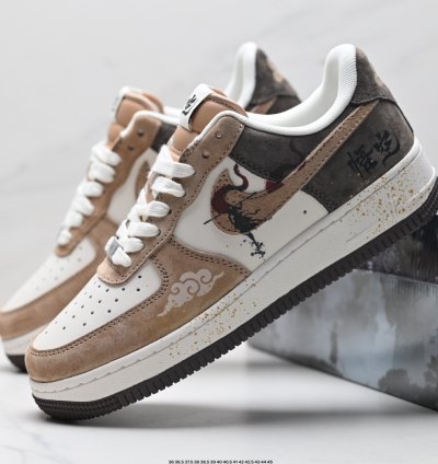 NIKE AIR FORCE 1‘07 CW2288-662
