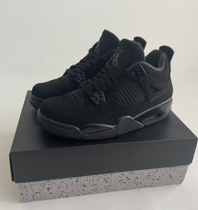 Air Jordan 4 Retro " Black Cat " Classic