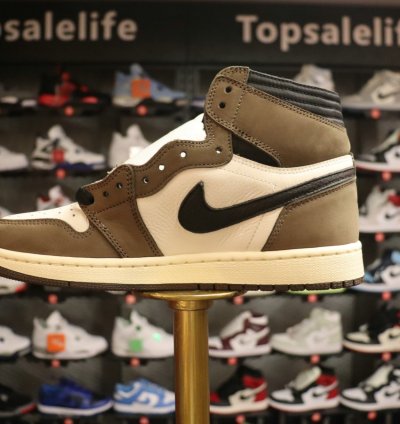 Travis Scott x Air Jordan 1 Retro High OG 'Mocha