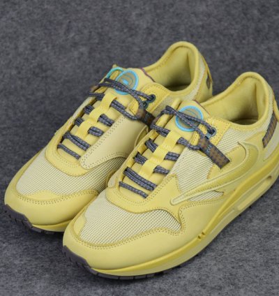 Nike Air Max 1 Travis Scott Cactus Jack Saturn Gold