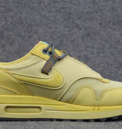 Nike Air Max 1 Travis Scott Cactus Jack Saturn Gold