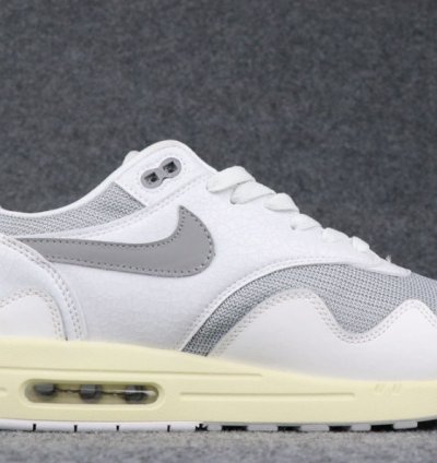 Nike Air Max 1 Patta Waves White