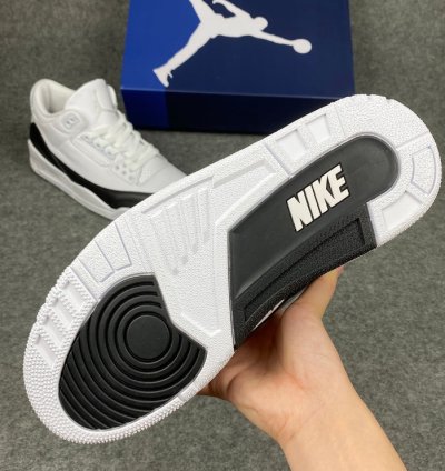 Nike Air Jordan 3 Retro Fragment