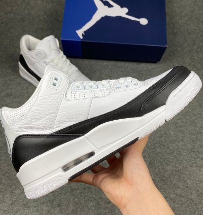 Nike Air Jordan 3 Retro Fragment
