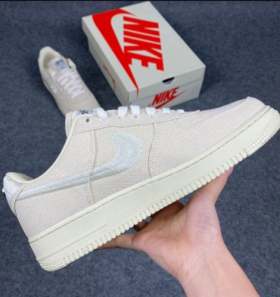 Nike Air Force 1 Low Stussy Fossil