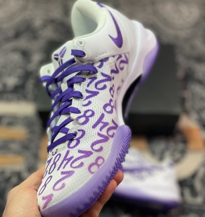 NK Kobe VIII 8 FQ3549-100