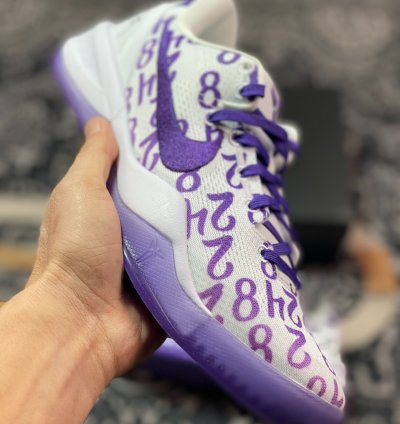 NK Kobe VIII 8 FQ3549-100