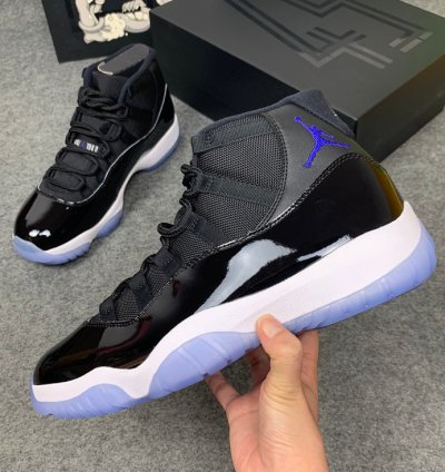 Nike Air Jordan 11 Retro Space Jam (2016)
