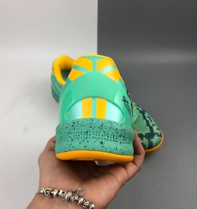 260 NK Kobe 8 System 555035-304