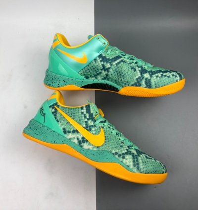 260 NK Kobe 8 System 555035-304