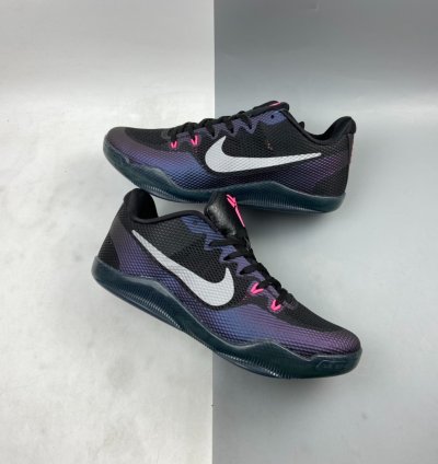 P240 Nk Kobe 11 EM Low lnvisibility Cloak 836183-005