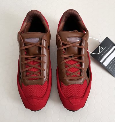 Deadstock Ozweegont Limited Edition Box Set