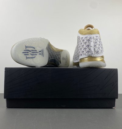 Air Jordan Trophy Room 23 Retro White - 853336-123