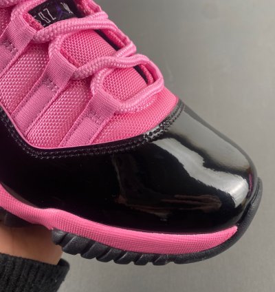 Air jordan 11  Black Powder Mid - CT8012-500
