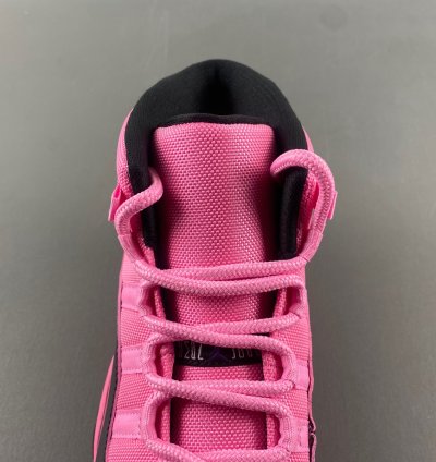 Air jordan 11  Black Powder Mid - CT8012-500