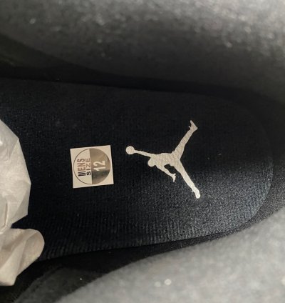 Air Jordan 3 Retro 2025 Black Cat - CT8532-001
