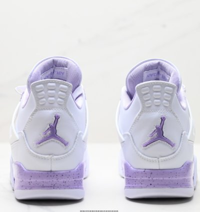 250 Nike Air Jordan 4 Retro CT8527-115